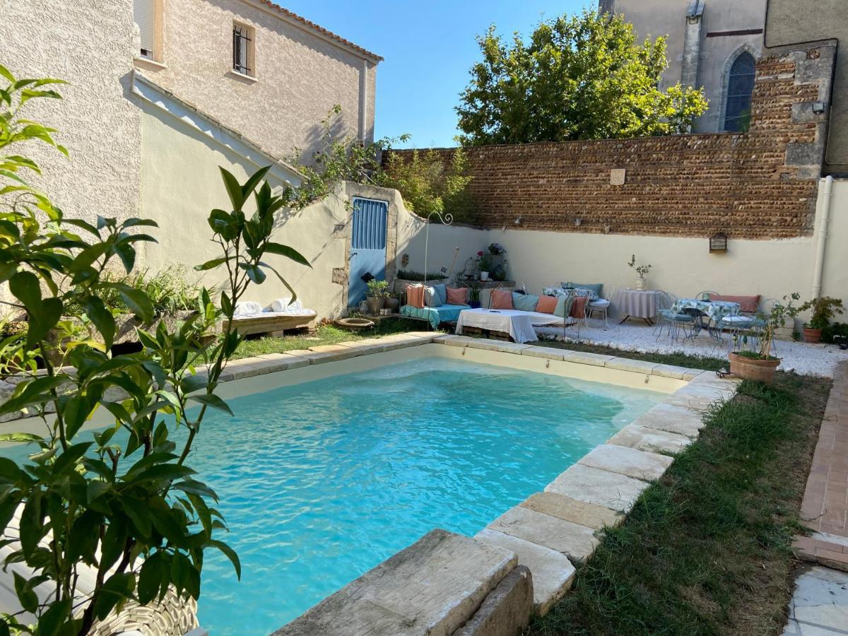 Maison 1823 - Suite de charme à Garons Esterno foto